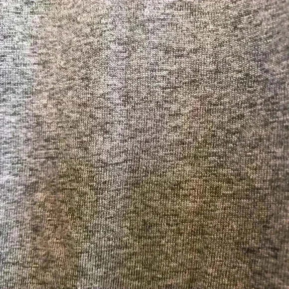 π 6/$60, The North Face Short Sleeve Top, Grey, Size XSmall - Picture 5 of 7